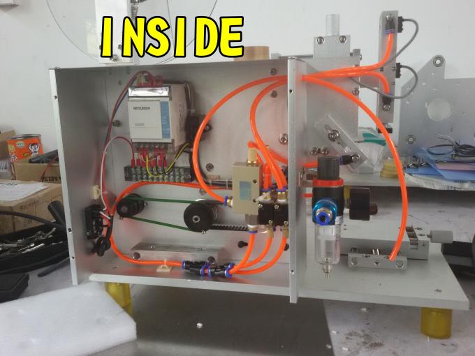 Shishani etiketlash uchun SUS304 zanglamaydigan po'latdan tejamkor ikki tomonlama stiker etiketlash mashinasi