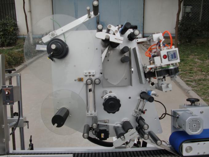 Konveyer dvigatel HY markali flakon etiketlash mashinasi, 7-akkumulyator yorlig'i elektronika uchun stiker mashinasi