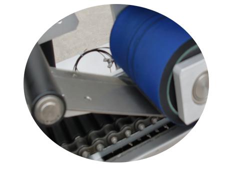 Qog'oz naychali markalash mashinasi 500 roller o'z-o'zidan yopishqoq mato stiker yorlig'i