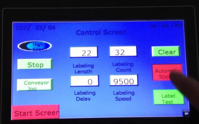 Ob'ektni aniqlash sehrli ko'z avtomatik ravishda ikki tomonli stikerni burish moslamasi bilan etiketlash mashinasi