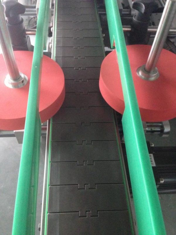 Dumaloq / kvadrat / subuliform shishasi uchun avtomatlashtirilgan yorliqli aplikator