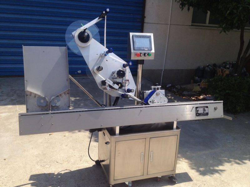 Kichik penitsillin shishasi yorlig'i stikeri etkazib beruvchisi uchun Xitoyga moslashtirilgan avtomatik shisha idishni etiketlash mashinasi