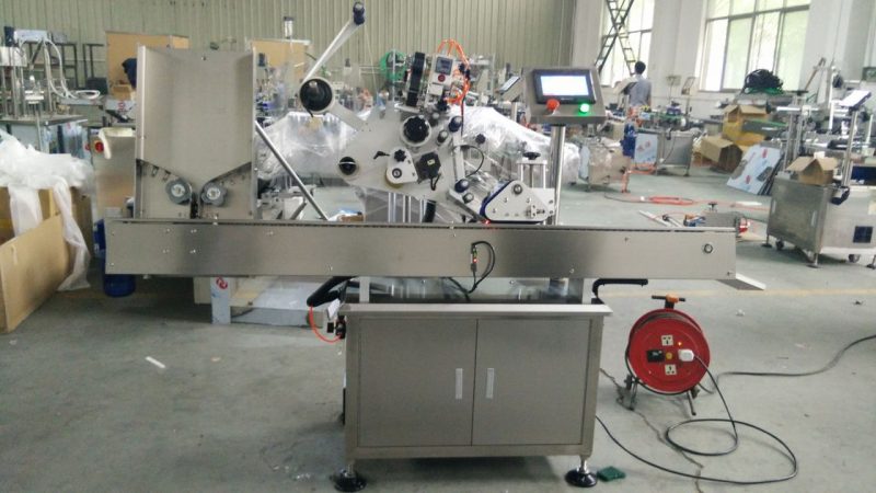 Xitoy Yuqori tezlikli kichik dumaloq qutilar yorlig'i yopishtiruvchi mashinasi, kosmetika yetkazib beruvchisi uchun ko'z qora shishasi yorlig'i stikeri