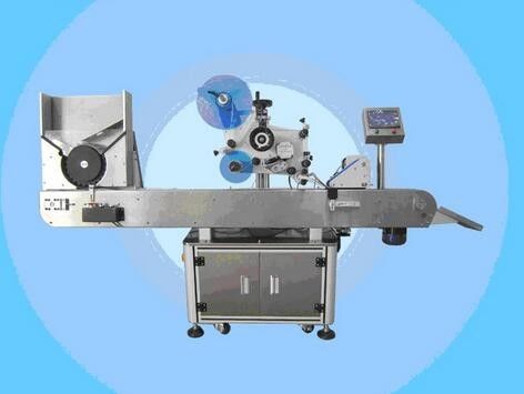 Xitoy kosmetik vositalar uchun avtomat shishani etiketlash mashinasi tirnoqlarini bo'yash vositasi yorlig'i stikeri